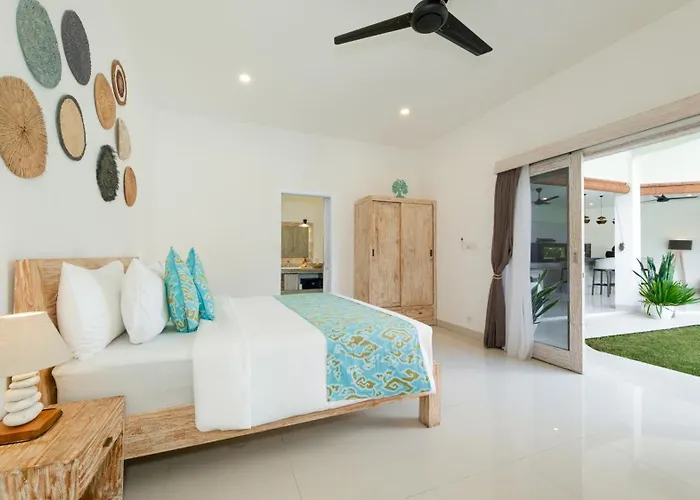 Hiburan 1 By Finder * Seminyak (Bali)